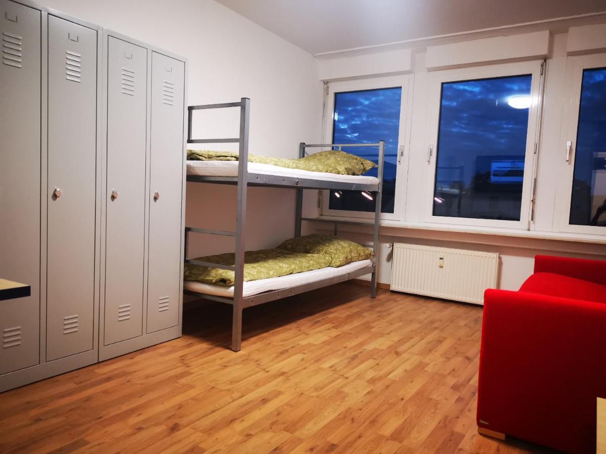 Monteurzimmer-Munchen24 Ngoại thất bức ảnh