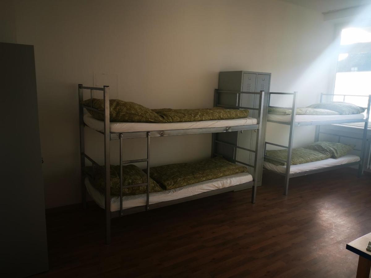Monteurzimmer-Munchen24 Ngoại thất bức ảnh