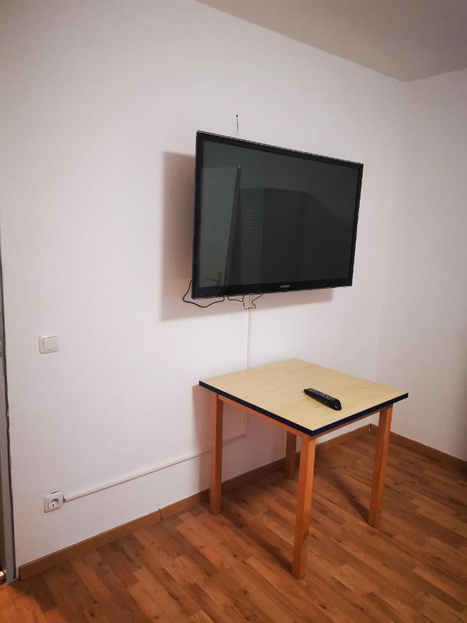 Monteurzimmer-Munchen24 Ngoại thất bức ảnh
